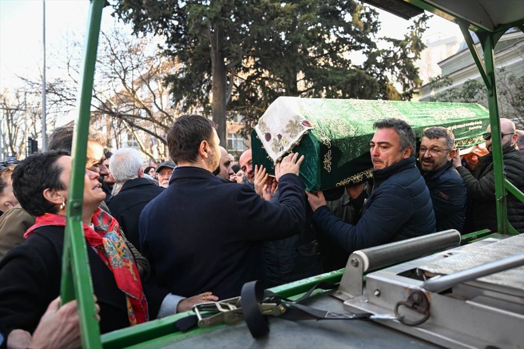 Kartalkaya yangını kurbanı Konyalı Özüm’e yürek yakan veda 4